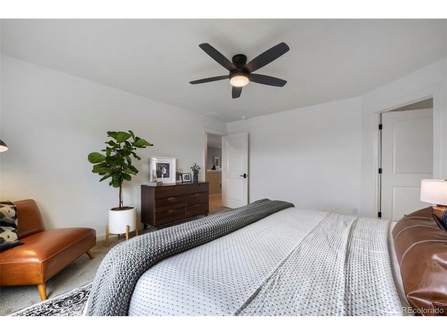 2001 Rosette Pl, Castle Rock, CO 80104