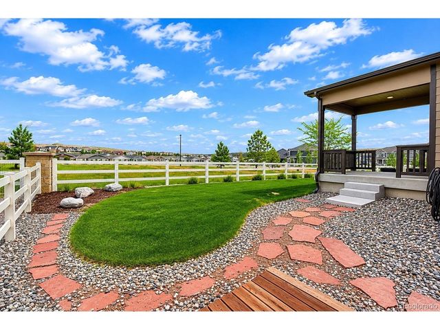 2001 Rosette Pl, Castle Rock, CO 80104