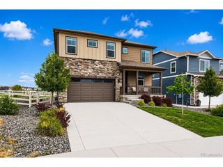 2001 Rosette Pl, Castle Rock, CO 80104