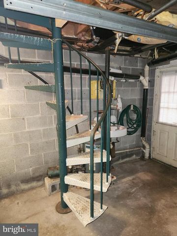 600 PARK HILL DR, Manheim, PA 17545