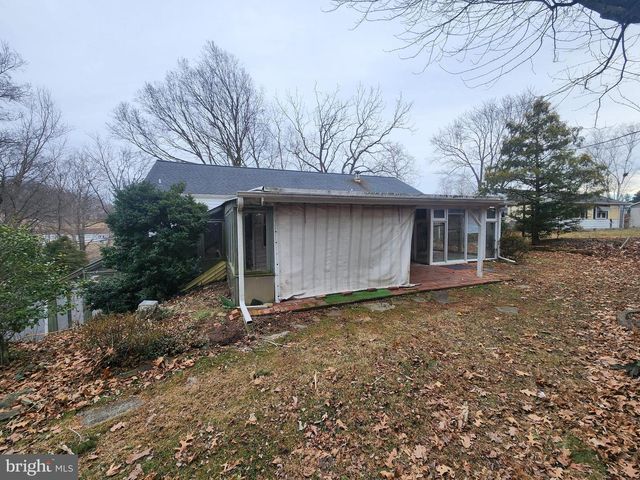 600 PARK HILL DR, Manheim, PA 17545