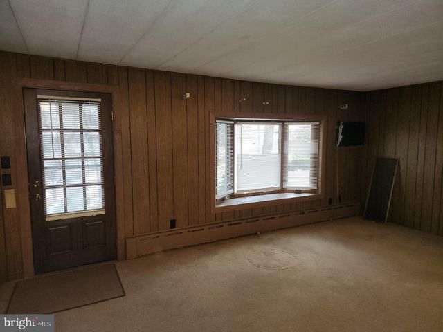 600 PARK HILL DR, Manheim, PA 17545