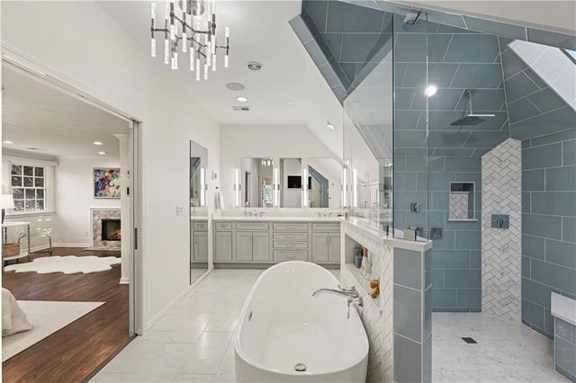 1901 W 69th Street, Mission Hills, KS 66208
