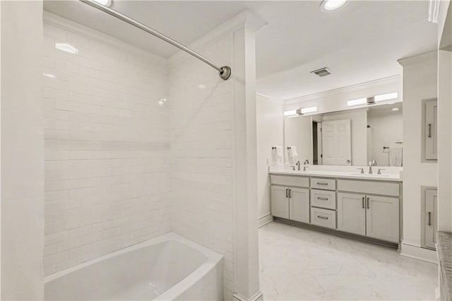 1901 W 69th Street, Mission Hills, KS 66208