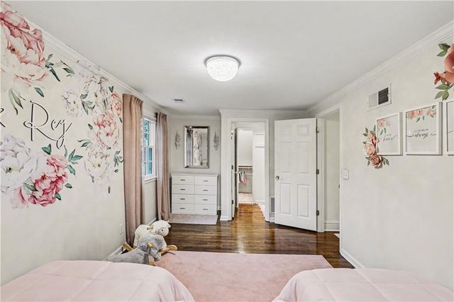 1901 W 69th Street, Mission Hills, KS 66208