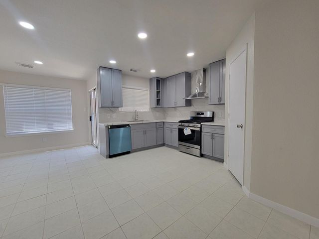 15327 Trecastle Drive, Channelview, TX 77530