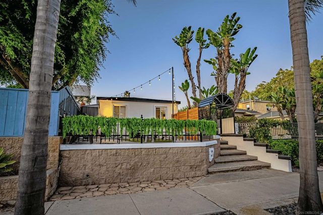 1566 Reed Ave, San Diego, CA 92109