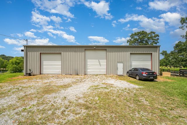 1640 Eno Rd, Dickson, TN 37055