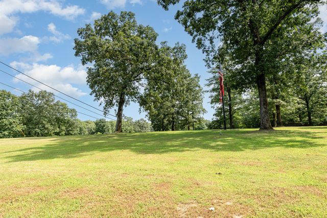1640 Eno Rd, Dickson, TN 37055