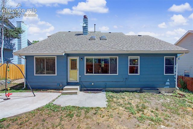 3483 Mountainside Drive, Colorado Springs, CO 80918