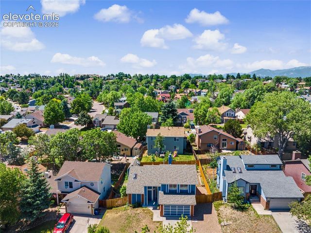 3483 Mountainside Drive, Colorado Springs, CO 80918