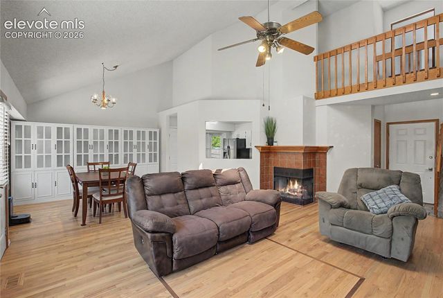 3483 Mountainside Drive, Colorado Springs, CO 80918