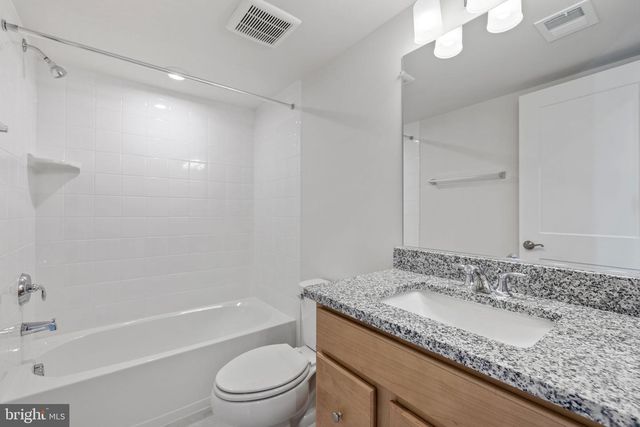 42580 PITLOCHRY TER, Sterling, VA 20166