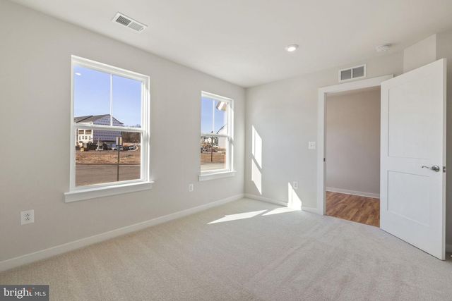 42580 PITLOCHRY TER, Sterling, VA 20166