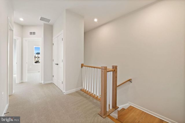 42580 PITLOCHRY TER, Sterling, VA 20166