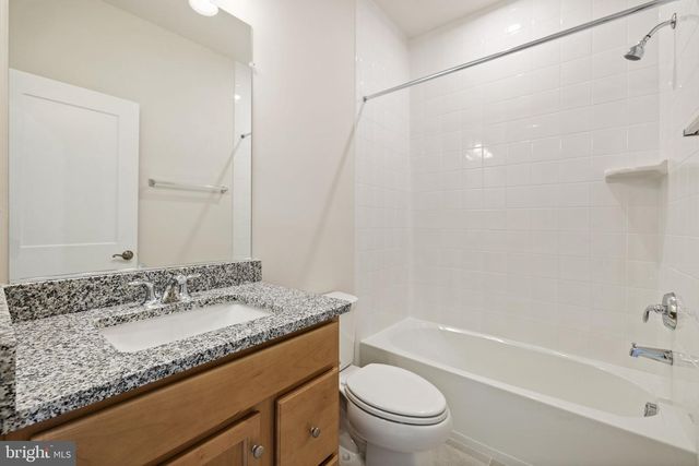 42580 PITLOCHRY TER, Sterling, VA 20166