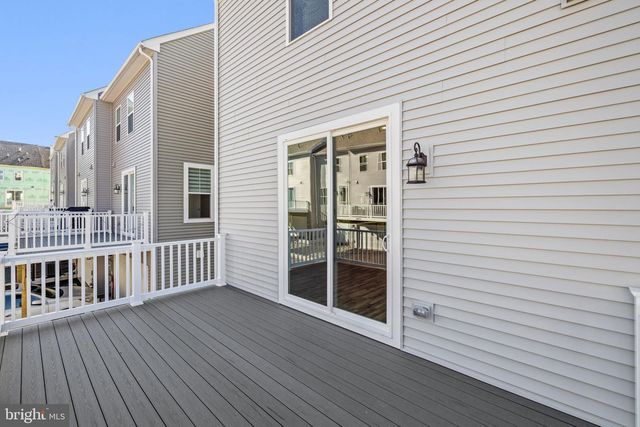 42580 PITLOCHRY TER, Sterling, VA 20166