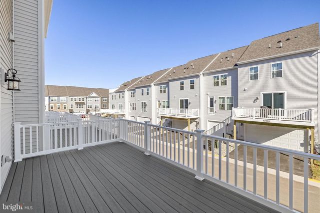 42580 PITLOCHRY TER, Sterling, VA 20166