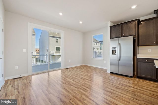 42580 PITLOCHRY TER, Sterling, VA 20166