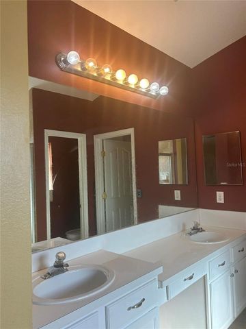 10508 BARNSTABLE COURT, Tampa, FL 33626