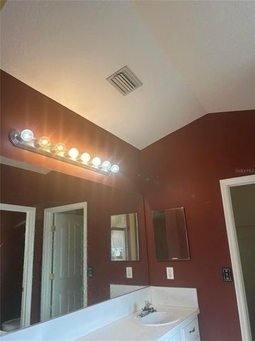 10508 BARNSTABLE COURT, Tampa, FL 33626