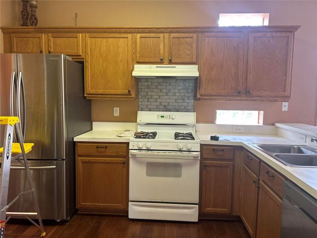 10508 BARNSTABLE COURT, Tampa, FL 33626