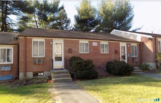 1644 Farmington Avenue 4, Farmington, CT 06085