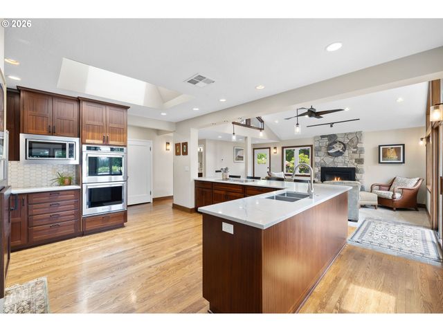 3617 WAUNA VISTA Dr, Vancouver, WA 98661
