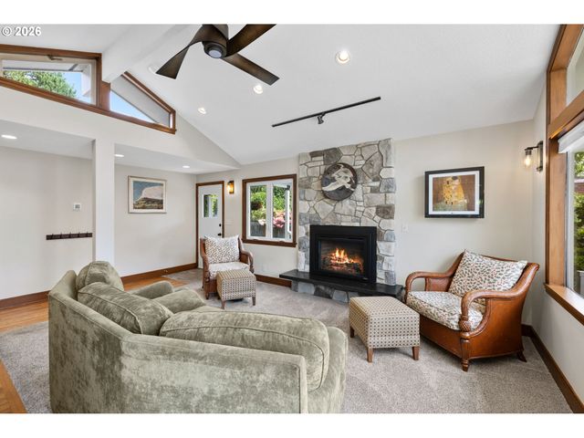 3617 WAUNA VISTA Dr, Vancouver, WA 98661