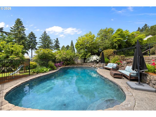 3617 WAUNA VISTA Dr, Vancouver, WA 98661