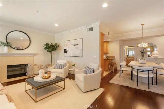 155 Harkness Avenue 6, Pasadena, CA 91106