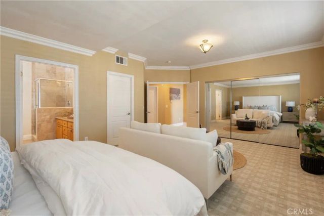 155 Harkness Avenue 6, Pasadena, CA 91106