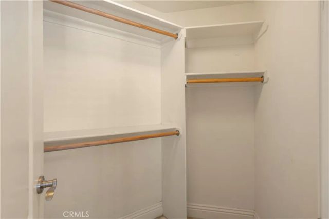 155 Harkness Avenue 6, Pasadena, CA 91106