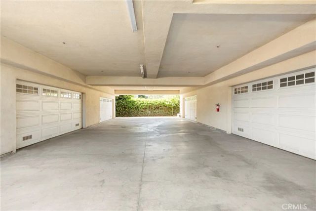155 Harkness Avenue 6, Pasadena, CA 91106