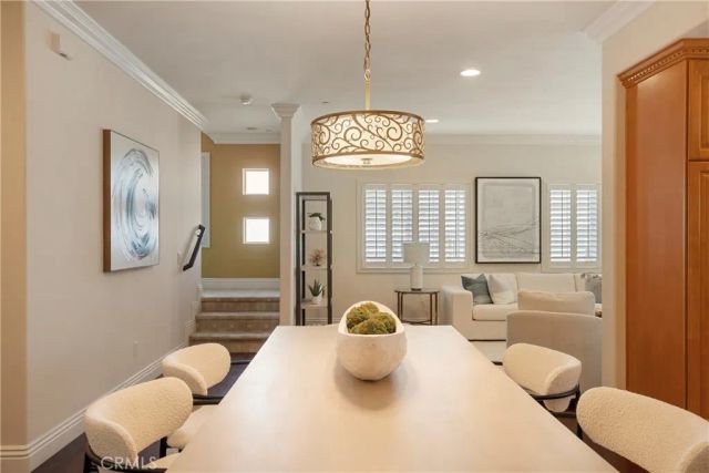 155 Harkness Avenue 6, Pasadena, CA 91106