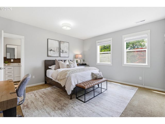 4243 Nw Twilight Ter, Portland, OR 97229