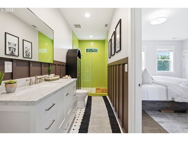 4243 Nw Twilight Ter, Portland, OR 97229