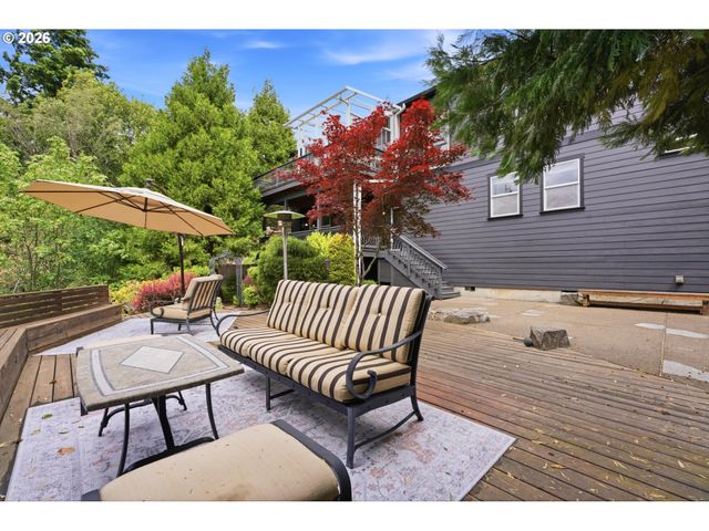 4243 Nw Twilight Ter, Portland, OR 97229