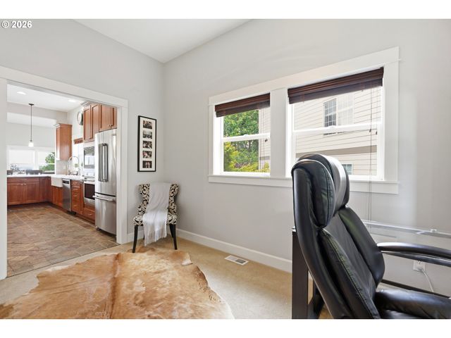 4243 Nw Twilight Ter, Portland, OR 97229