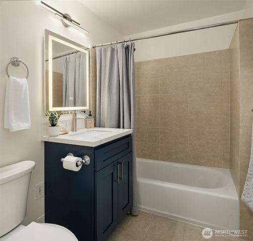 7039 39th Avenue NE, Seattle, WA 98115