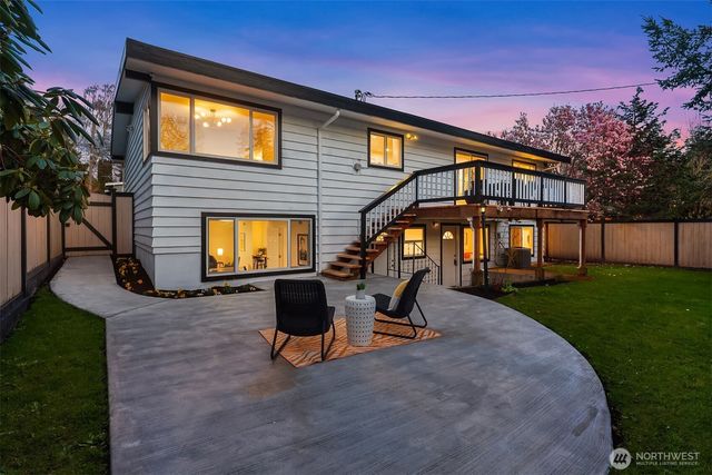 7039 39th Avenue NE, Seattle, WA 98115