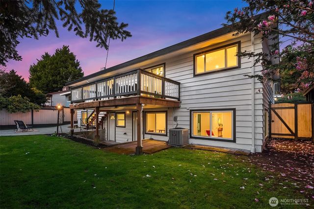 7039 39th Avenue NE, Seattle, WA 98115