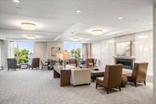 22 Liberty Drive 5L, Boston, MA 02210