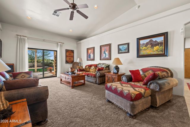 2695 W PINTO Place, Wickenburg, AZ 85390