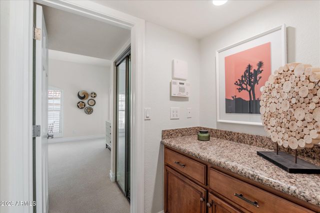 5805 N 24th Place, Phoenix, AZ 85016
