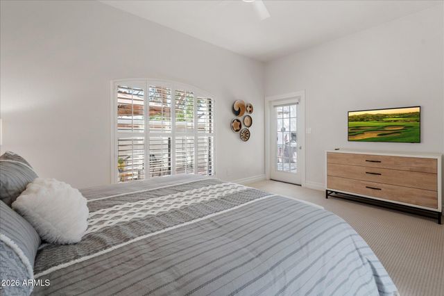 5805 N 24th Place, Phoenix, AZ 85016