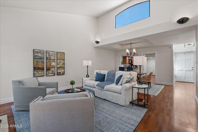 5805 N 24th Place, Phoenix, AZ 85016
