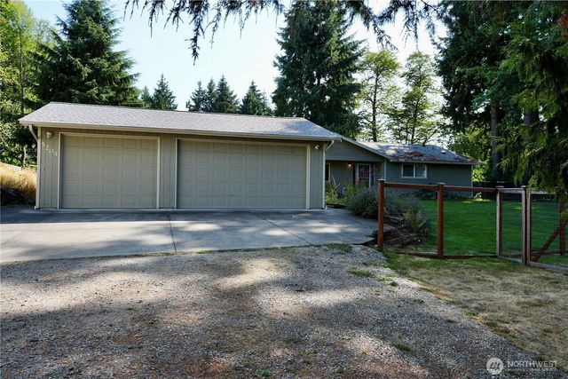 5204 53rd Street W, University Place, WA 98467