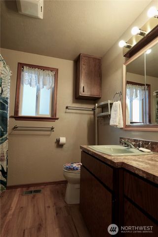 5204 53rd Street W, University Place, WA 98467