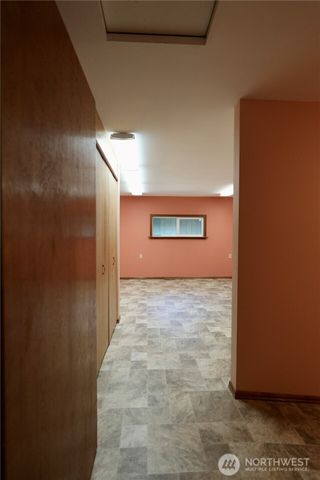 5204 53rd Street W, University Place, WA 98467